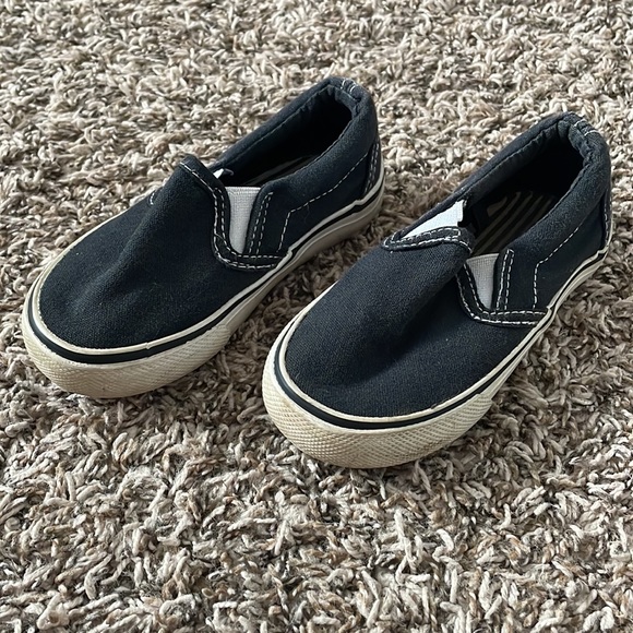 Joe boxer slip on shoes sz 8 - Picture 4 of 6